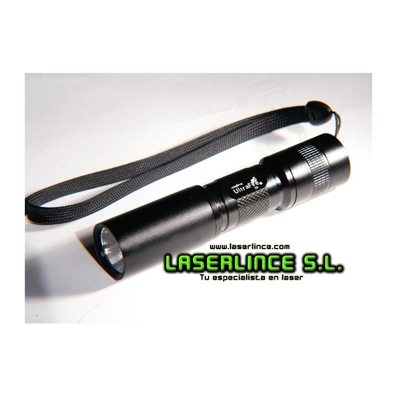 Linterna CREE de marca UltraFire 1xAA/1x14500