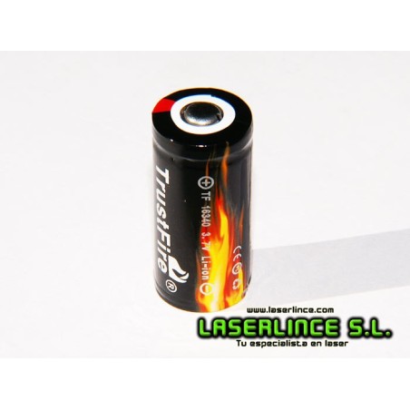 1 Rechargeable CR123A 3.7 V model TrustFire TF 16340