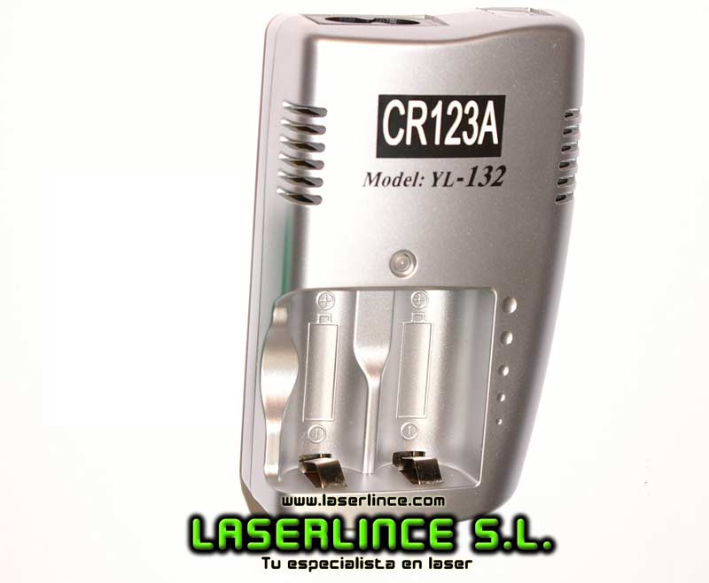 CR123A battery charger